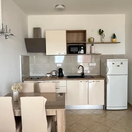 Dobrila Apartman *