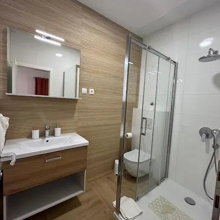 Dobrila Apartman *